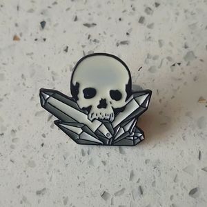 Cool Skull Skeleton Crystals Gems Witchy Cluster Macabre Death Spooky La…